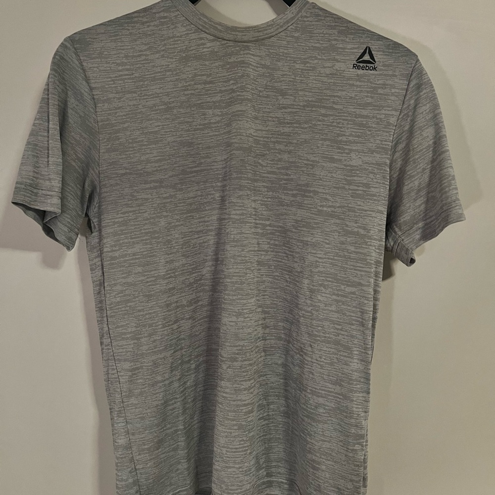 Reebok Men's Heather Gray Short Sleeve Tee